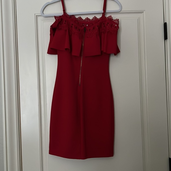 Juniors BCX Red Off-Shoulder Party Dress- Size 3 - Picture 2 of 5